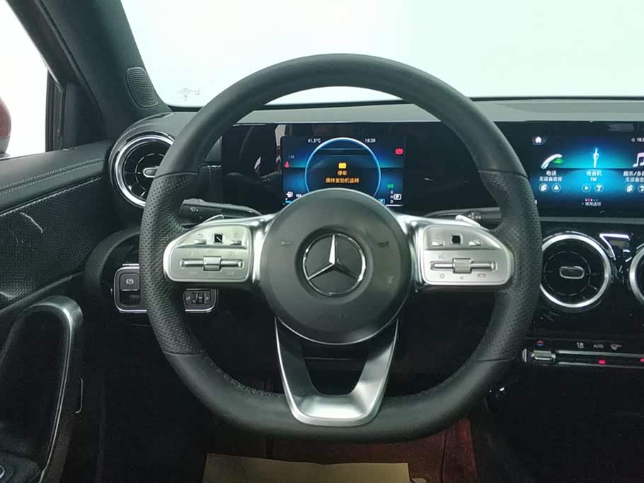Mercedes-Benz Class A Mercedes-Benz Class A
