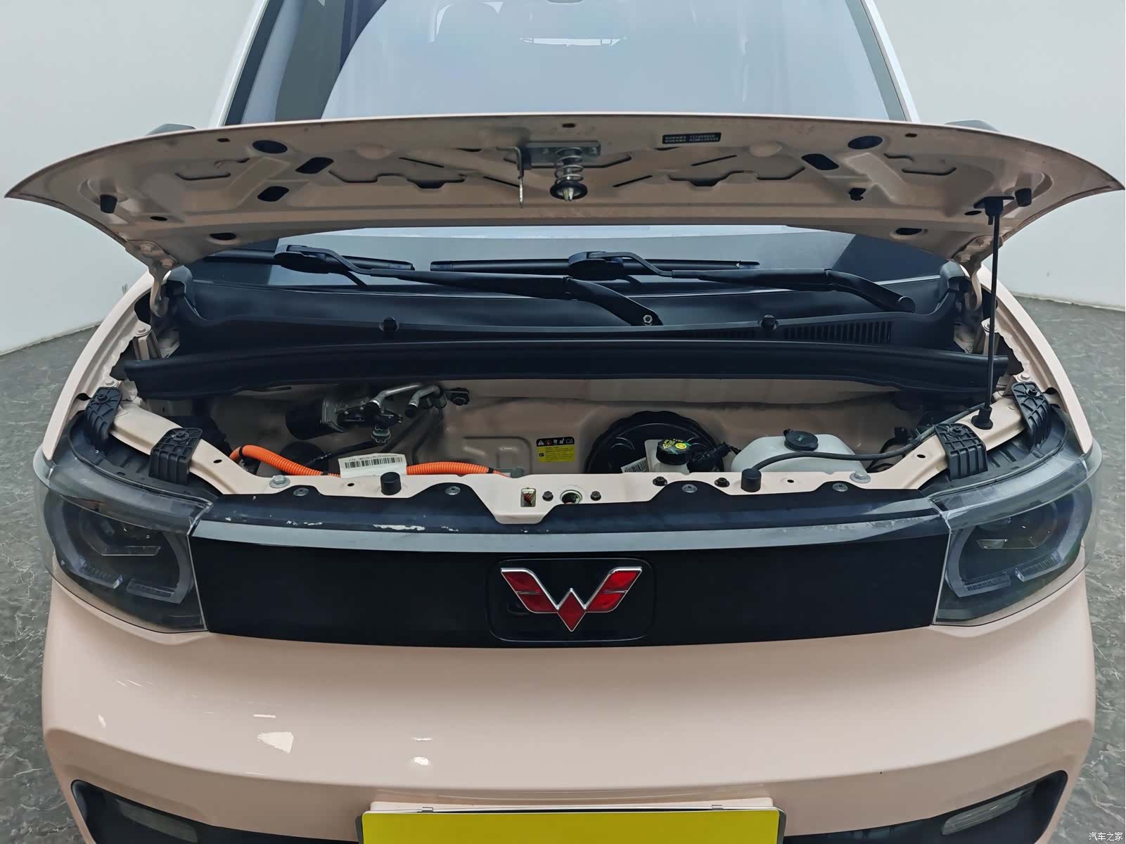 Wuling MINIEV, 2021 12