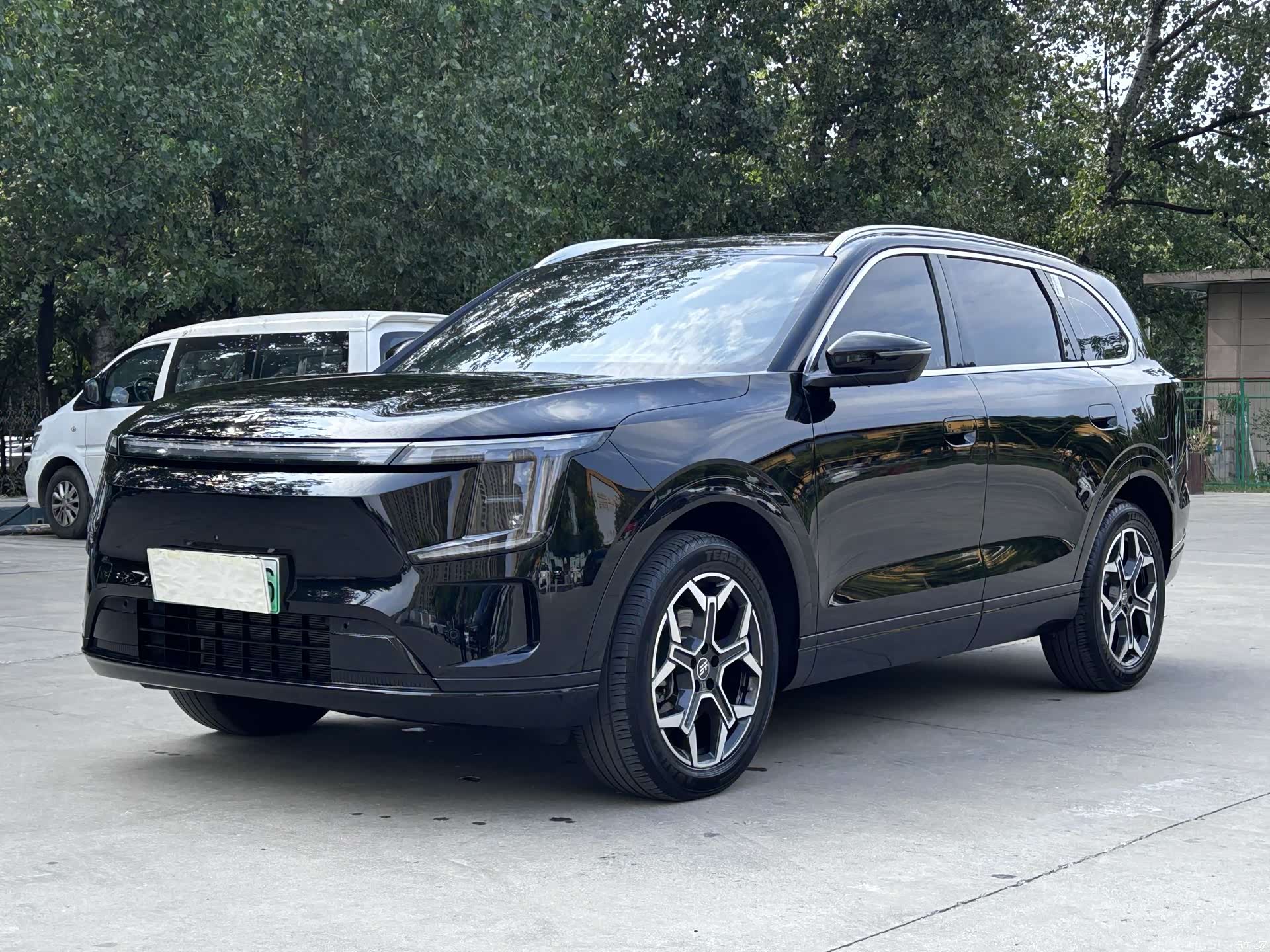 Jetour L7, 2025 1