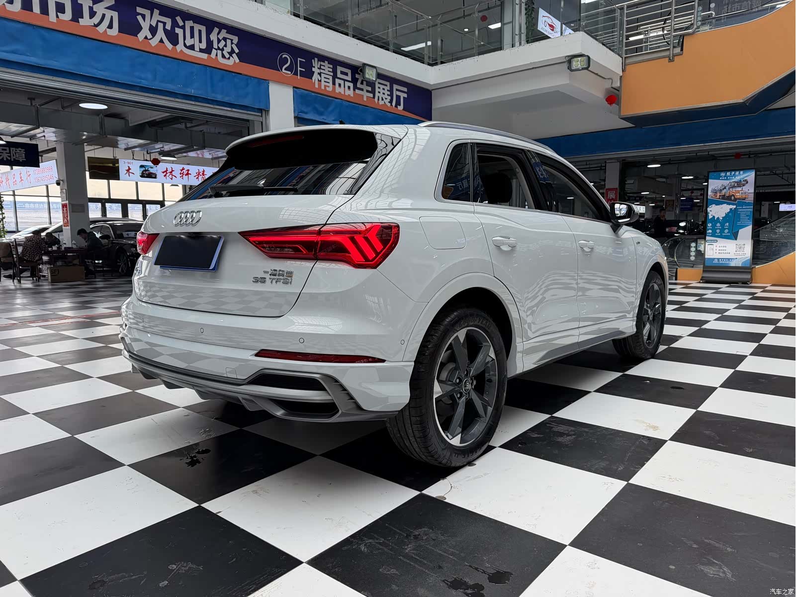 Audi Q3, 2022 18