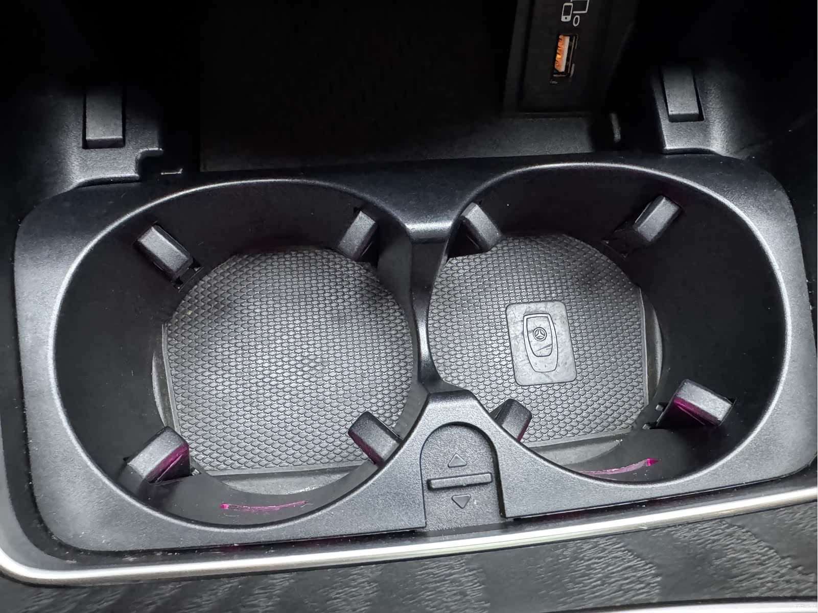 Mercedes-Benz C-Class, 2021 25