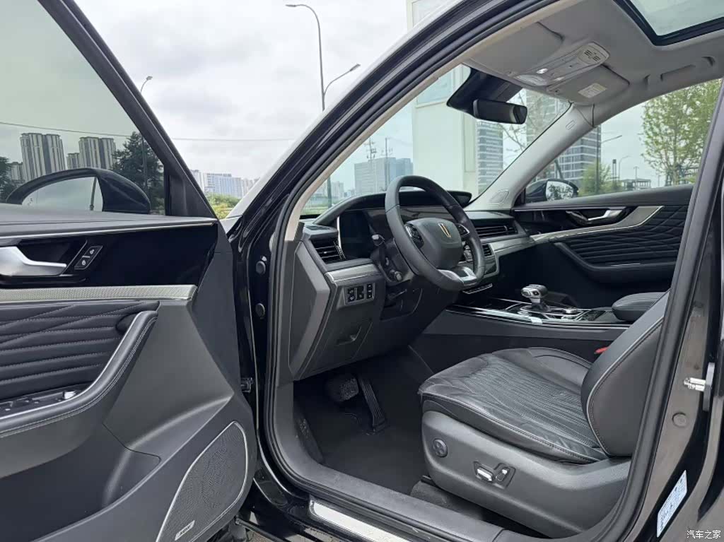 Hongqi HS5, 2022 15