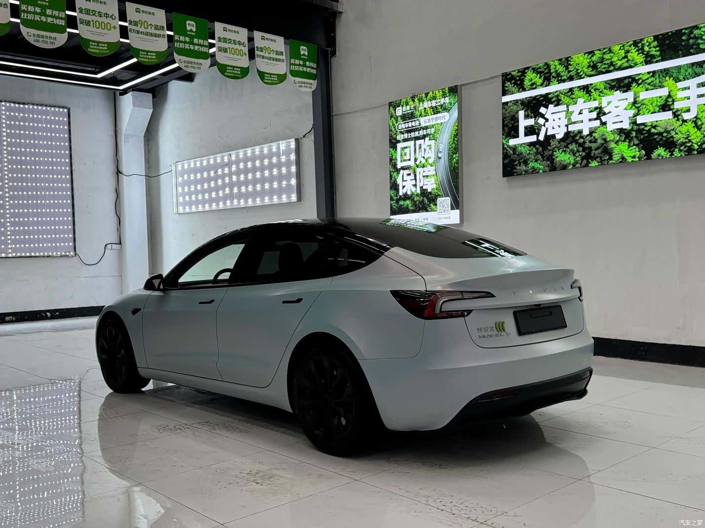 Tesla Model 3, 2025 16