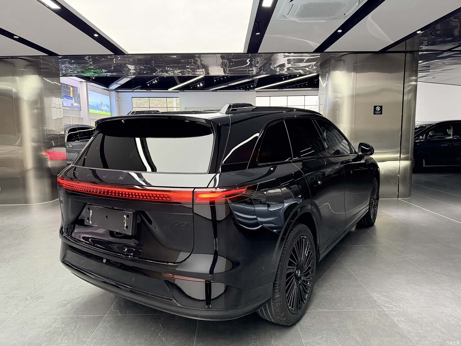 Xpeng G9, 2025 14