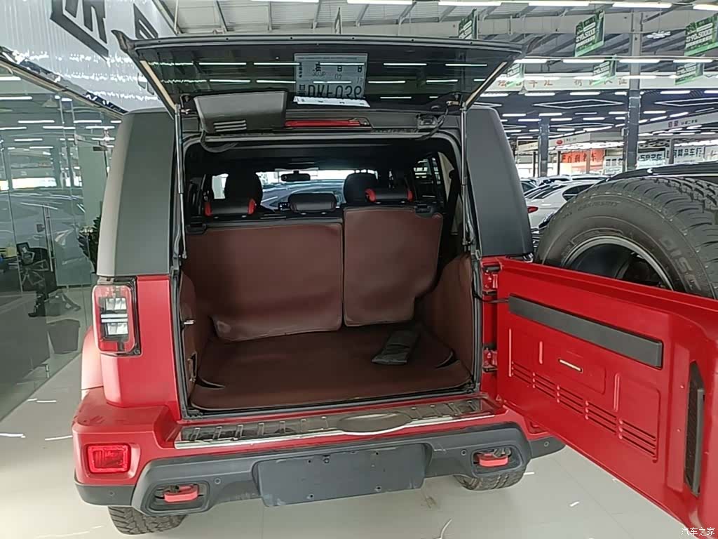 BAIC BJ40, 2025 19