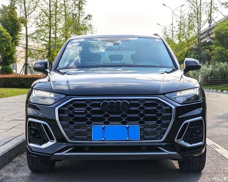 Audi Q5L, 2021 2