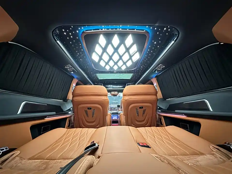 Mercedes-Benz V-class