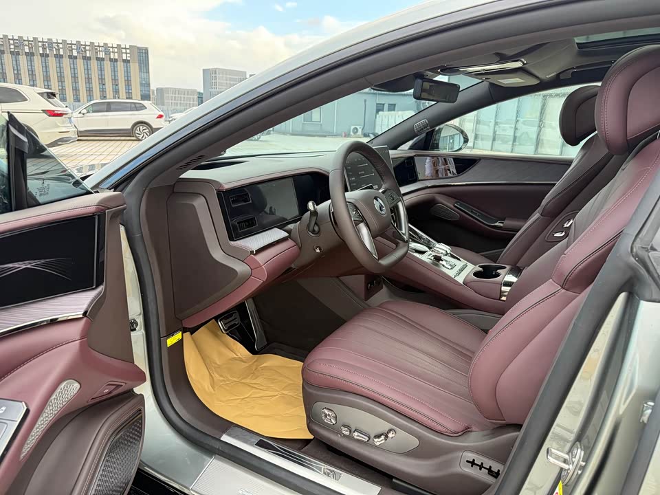 Denza Z9GT Denza Z9GT