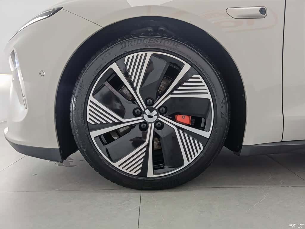 NIO ET7, 2024 17