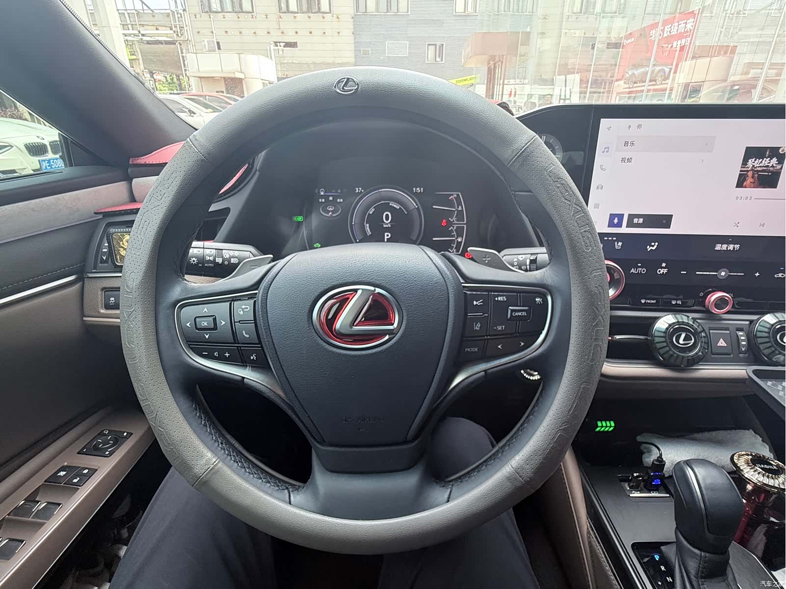 Lexus ES, 2025 6