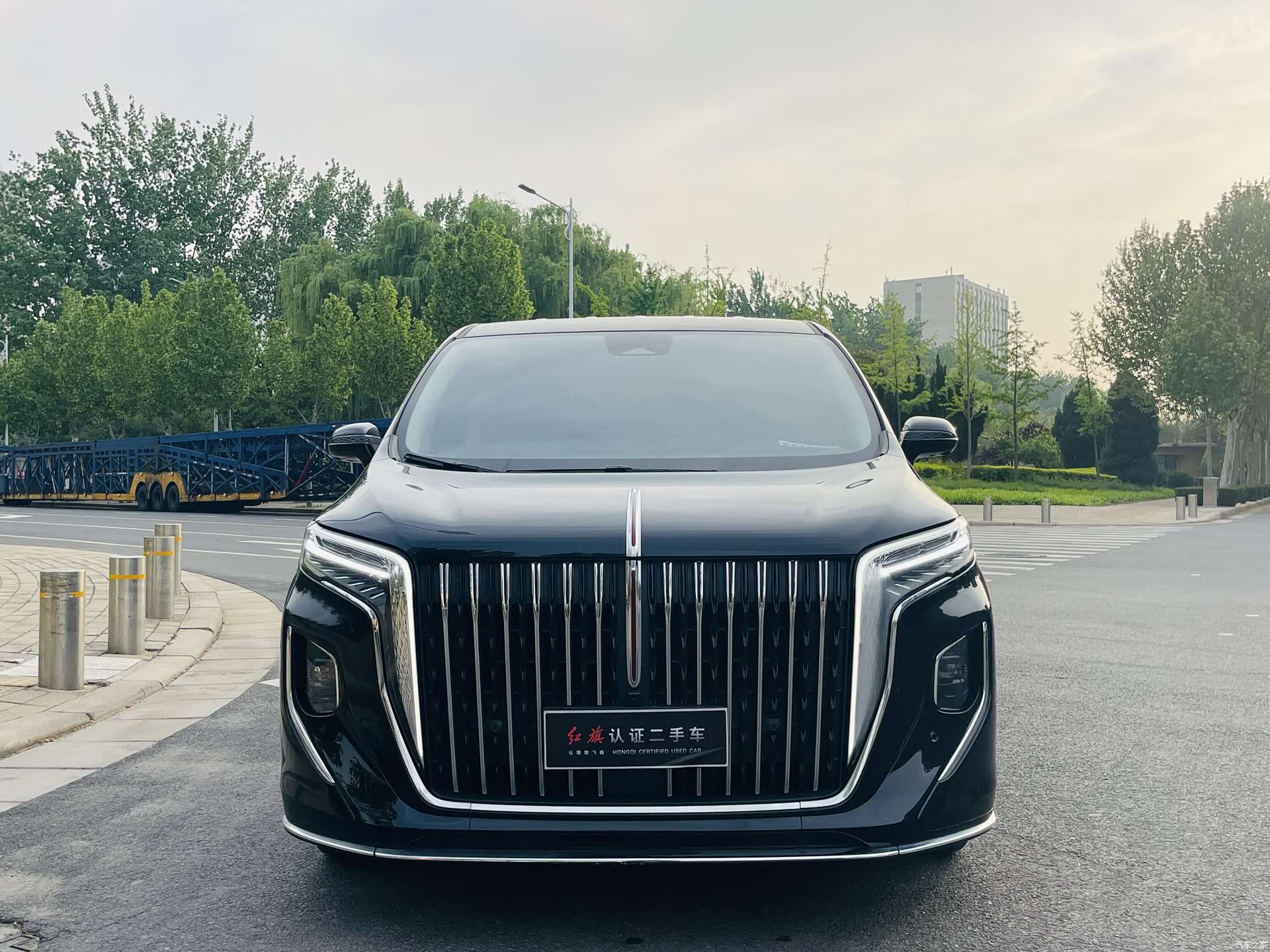 Hongqi HQ9, 2023 2