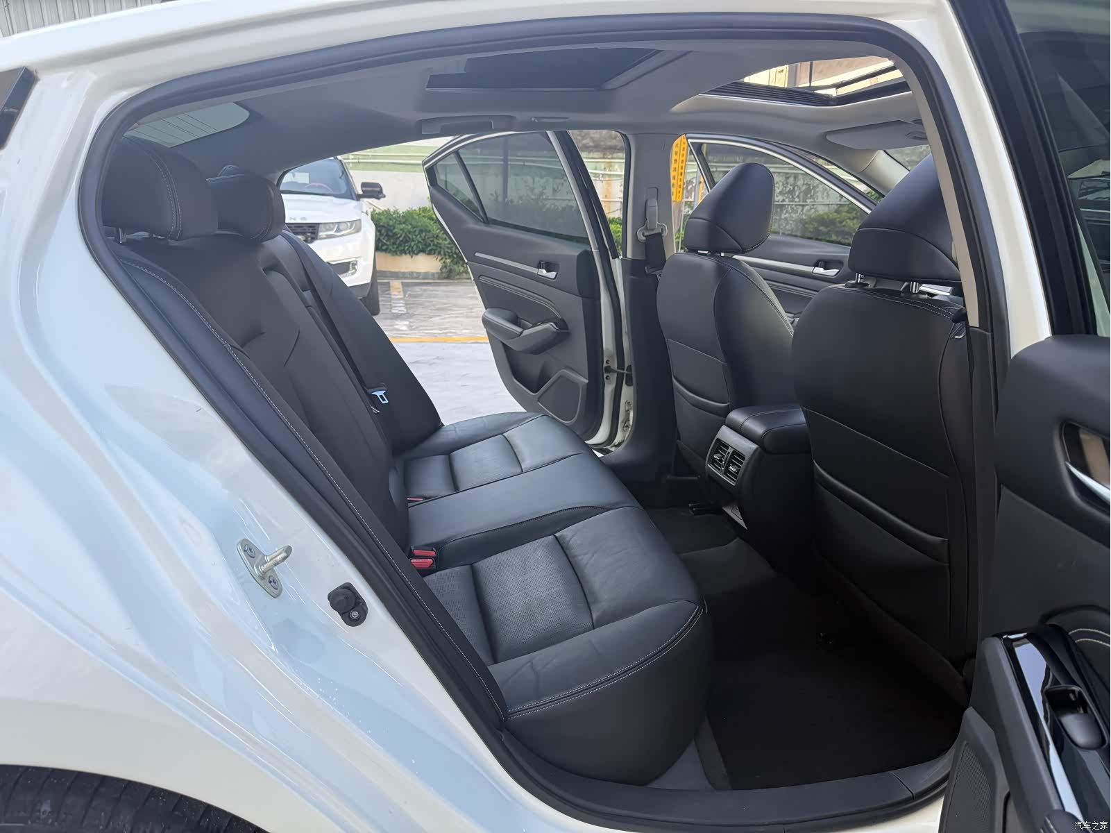 Nissan Teana, 2021 13