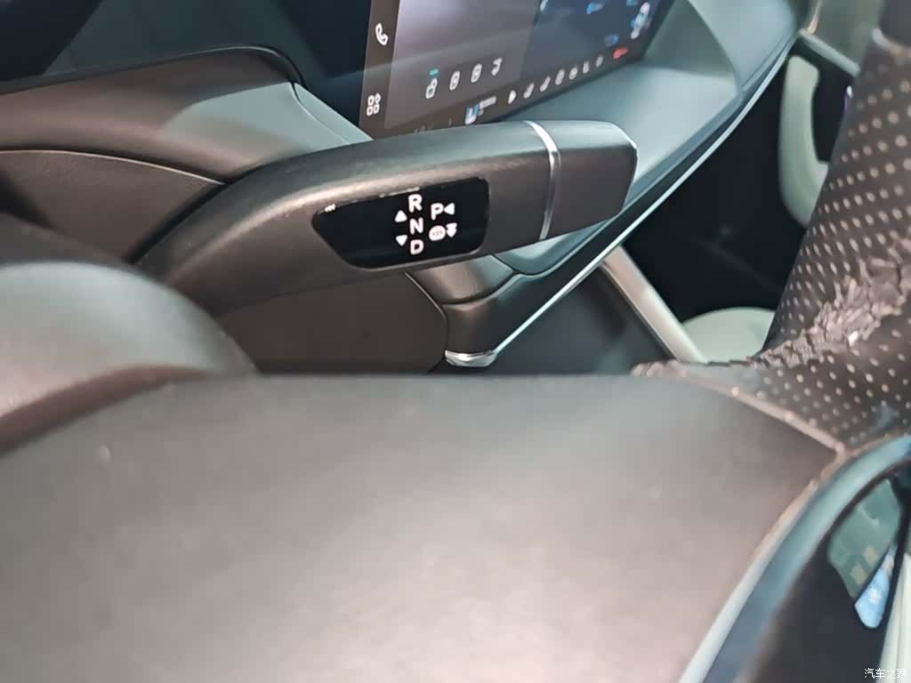 Xpeng P7, 2024 14