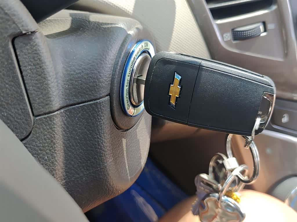 Chevrolet SE, 2016 9
