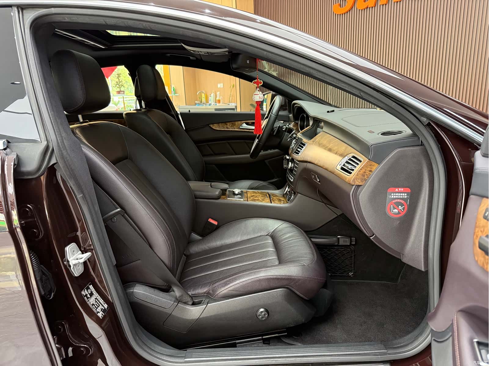 Mercedes-Benz CLS, 2014 22