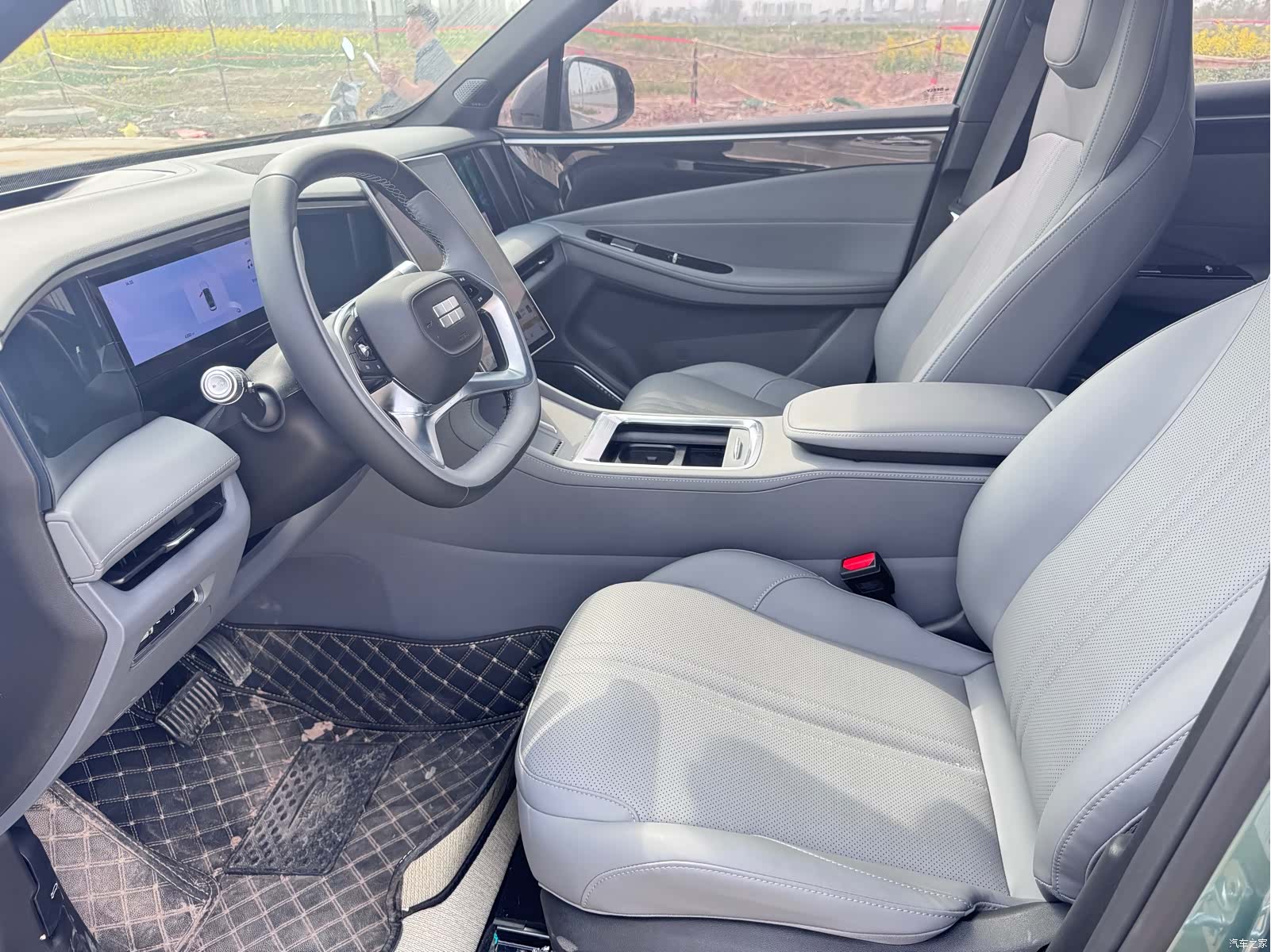 Geely Galaxy L7, 2025 4