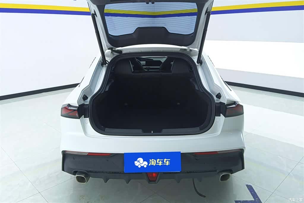 Changan UNI-V, 2024 4