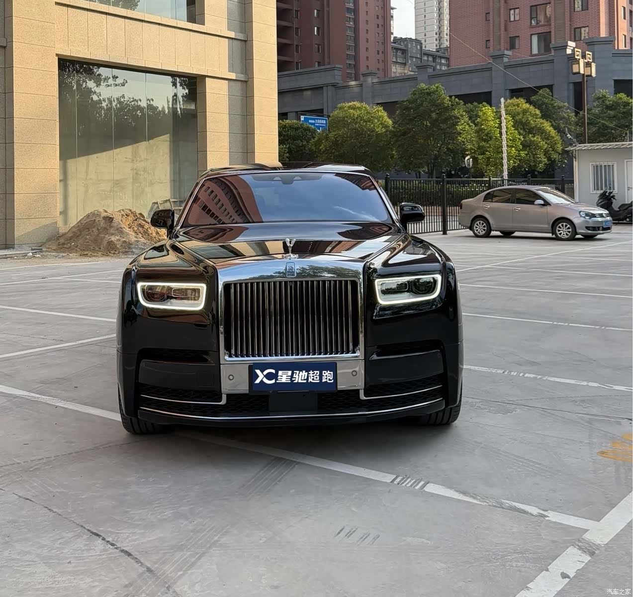 Rolls-Royce Phantom