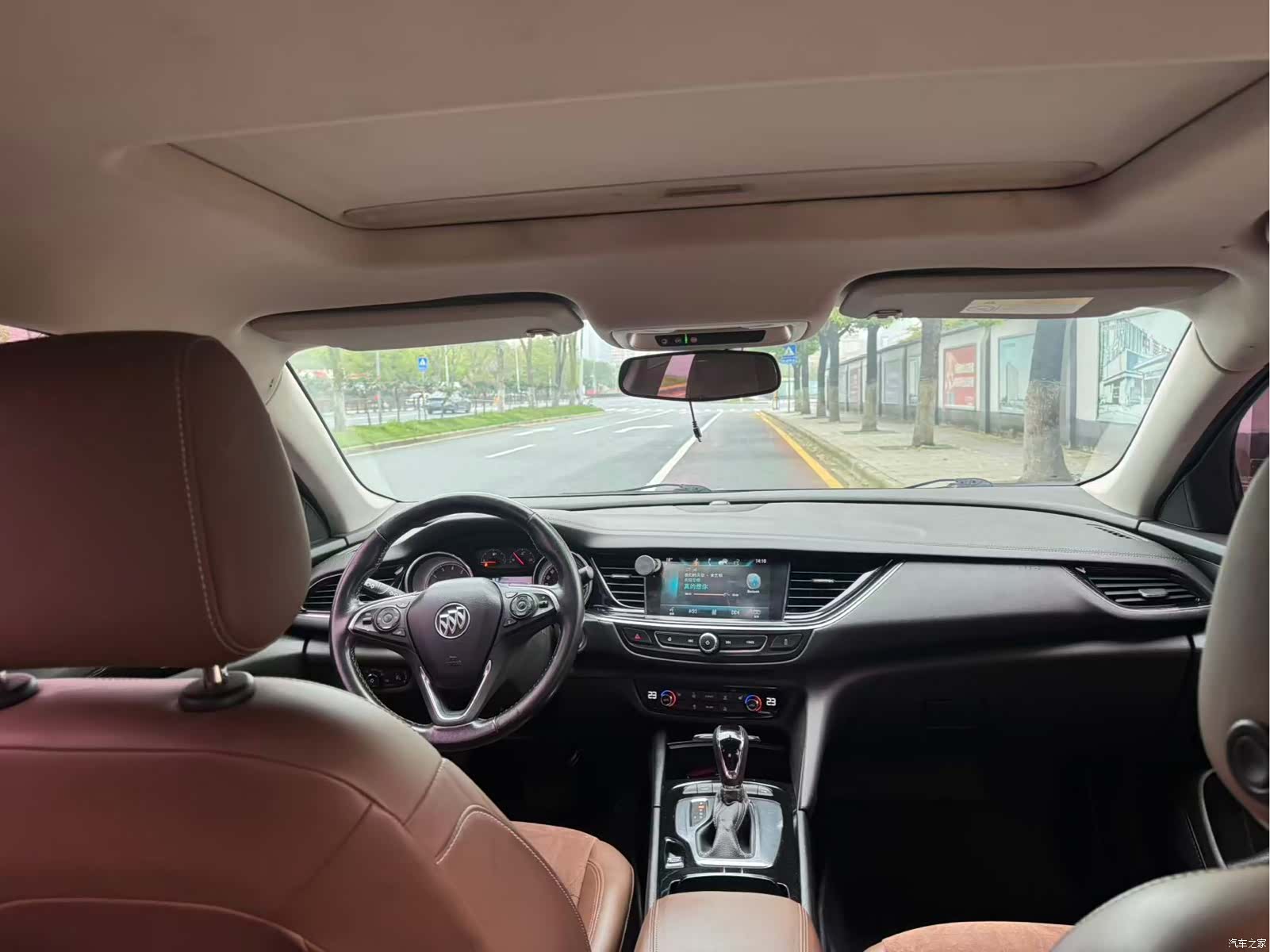 Buick Regal, 2019 11