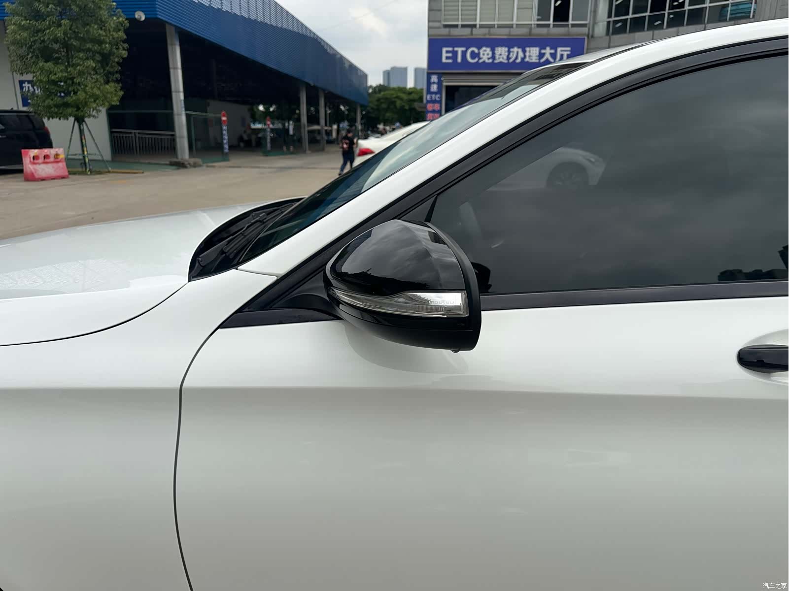 Mercedes-Benz C-Class, 2018 10