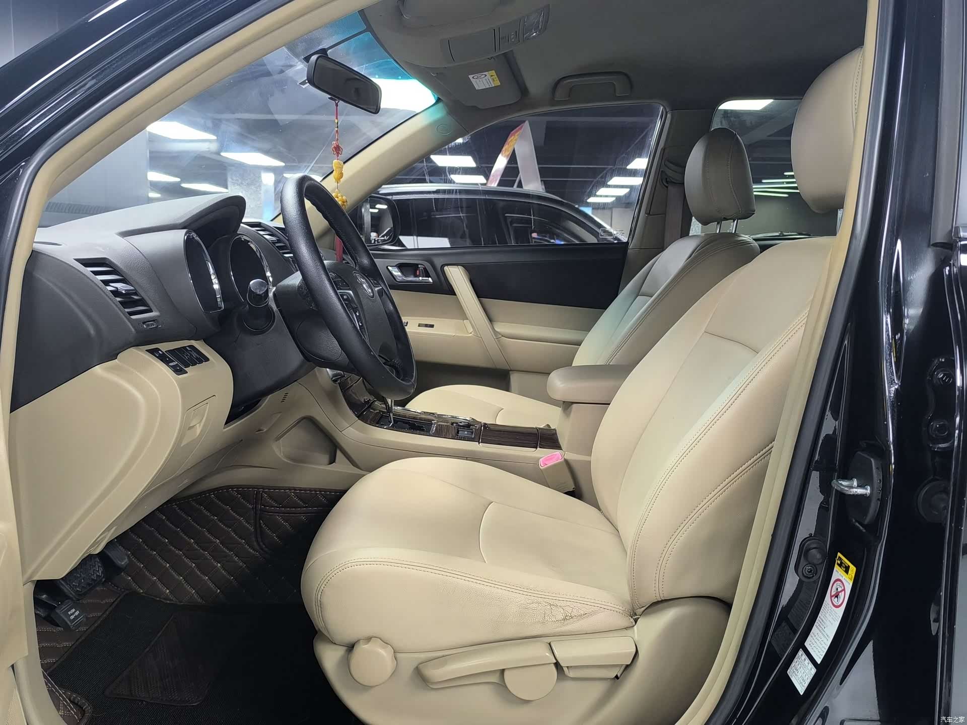 Toyota Highlander, 2014 все фото