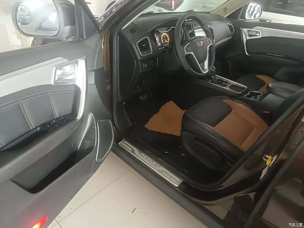 Geely X6, 2016 16