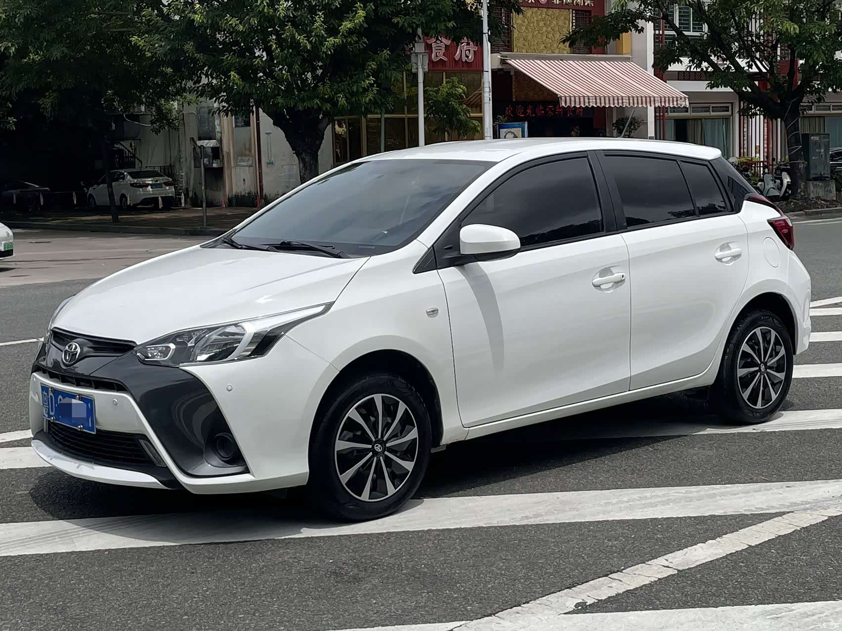 Toyota YARiS L