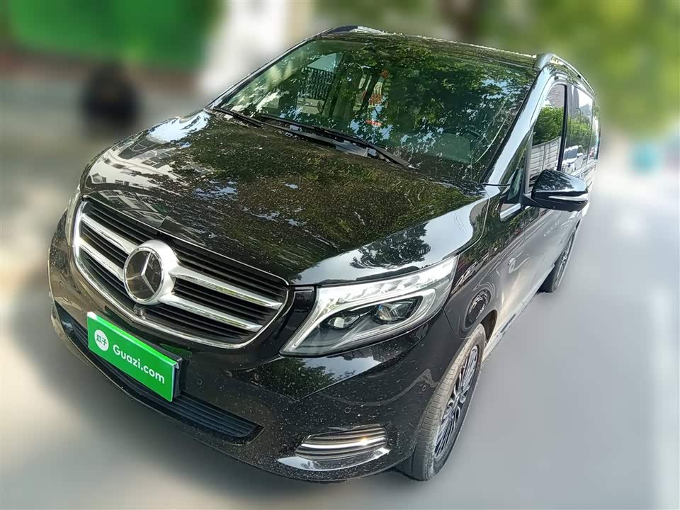Mercedes-Benz V-class