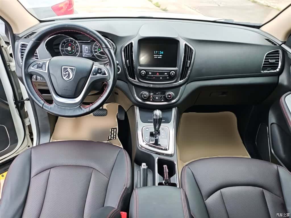 Wuling 560, 2016 10