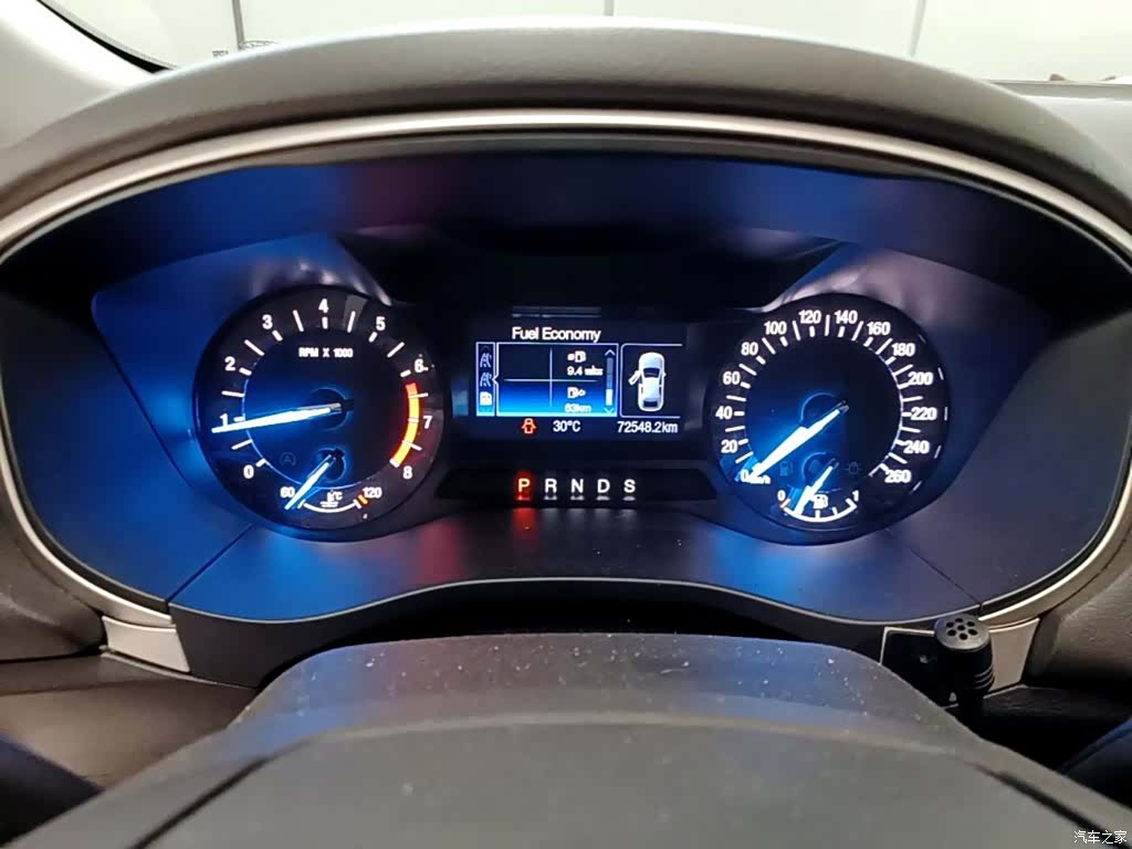 Ford Mondeo, 2016 12