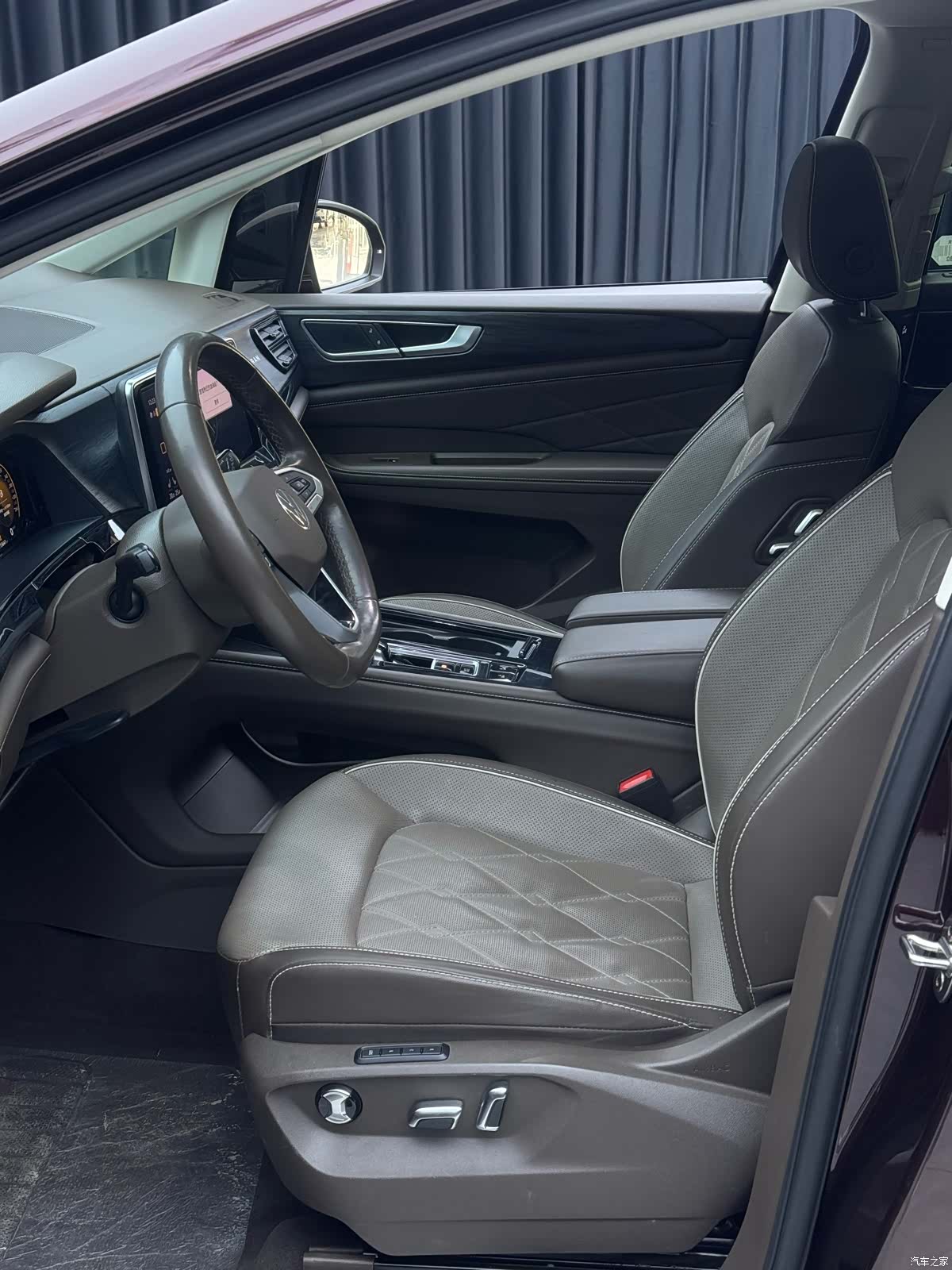 Volkswagen Viloran, 2022 2