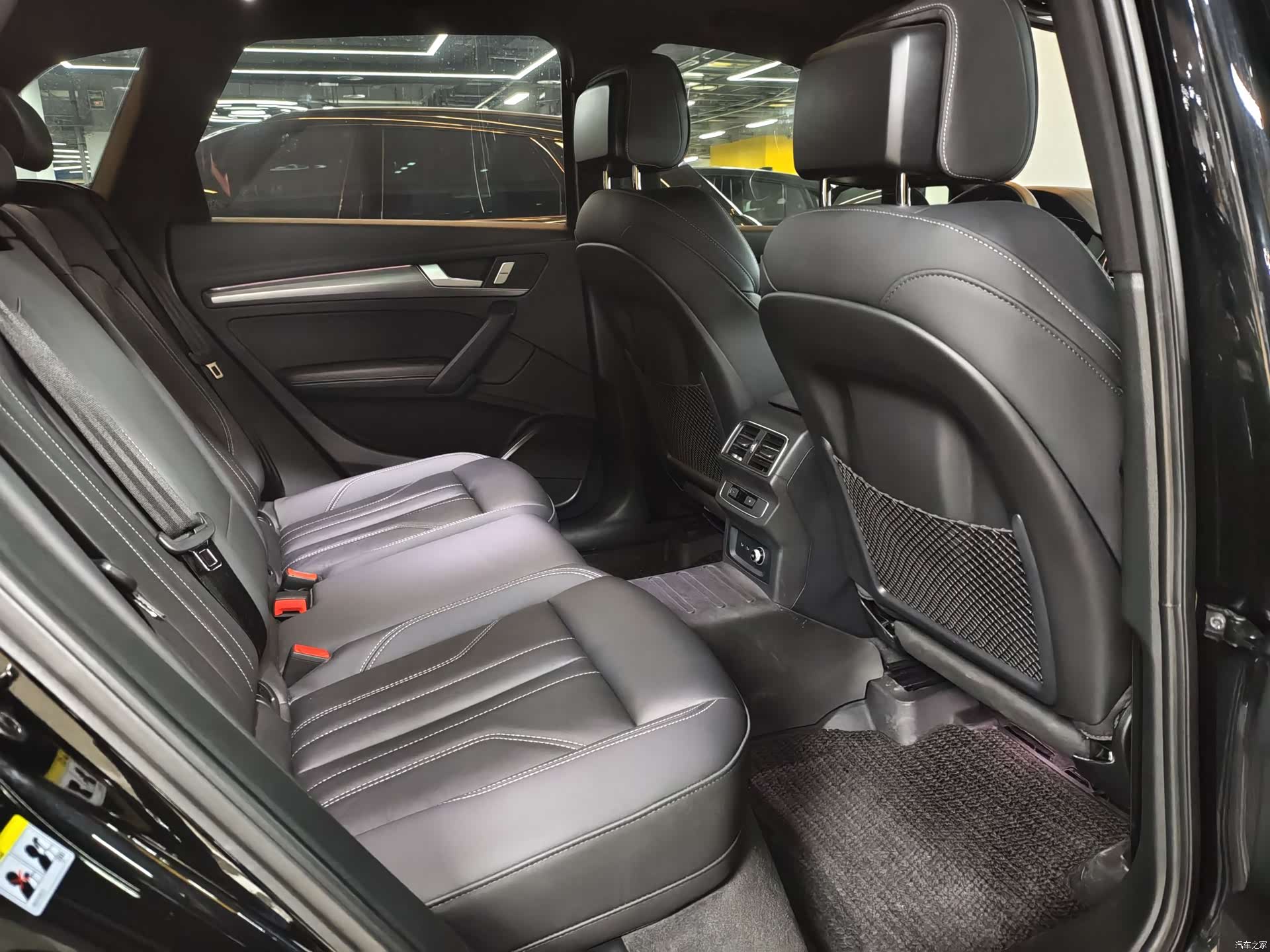 Audi Q5L, 2023 13