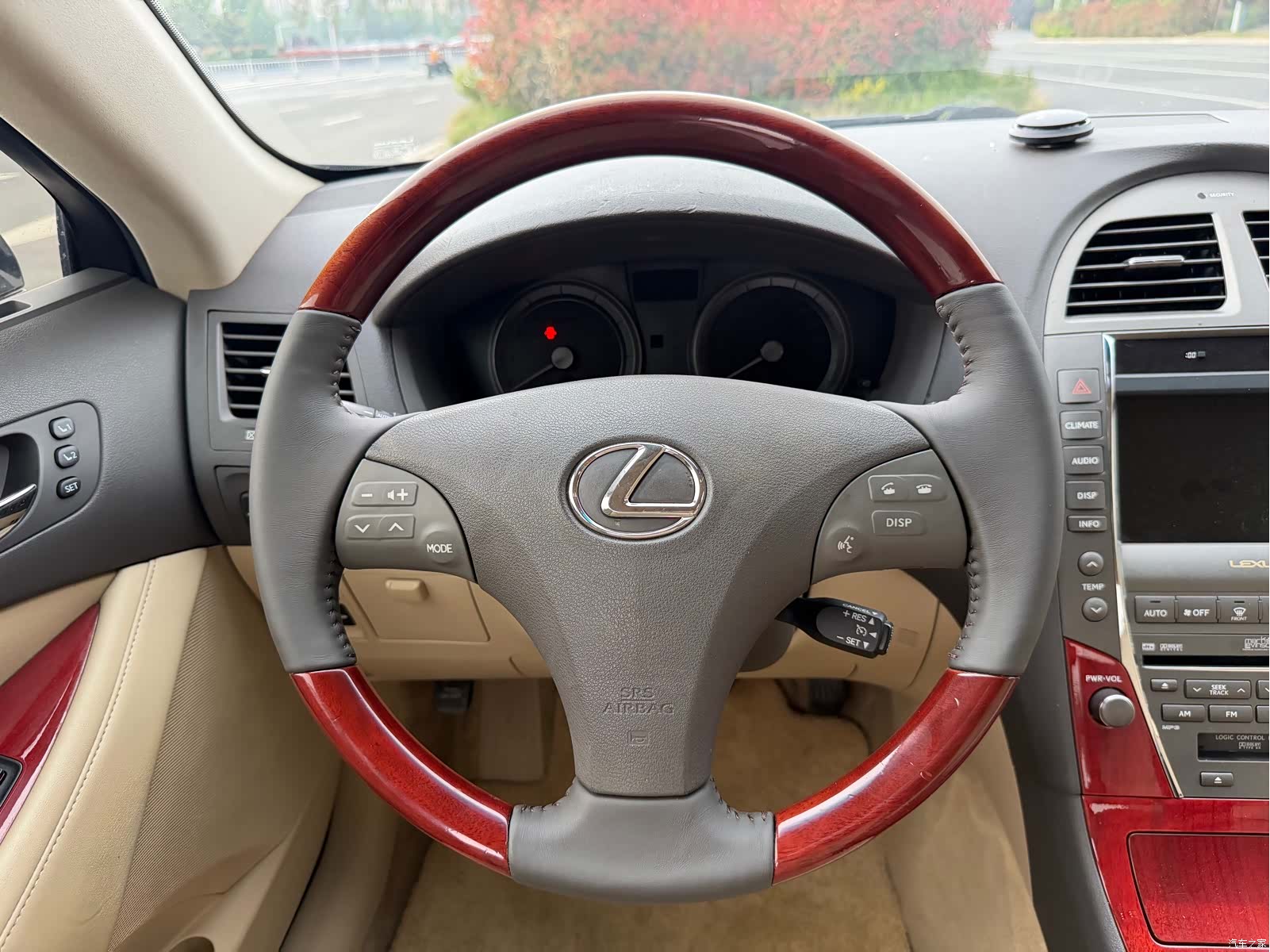 Lexus ES, 2008 13