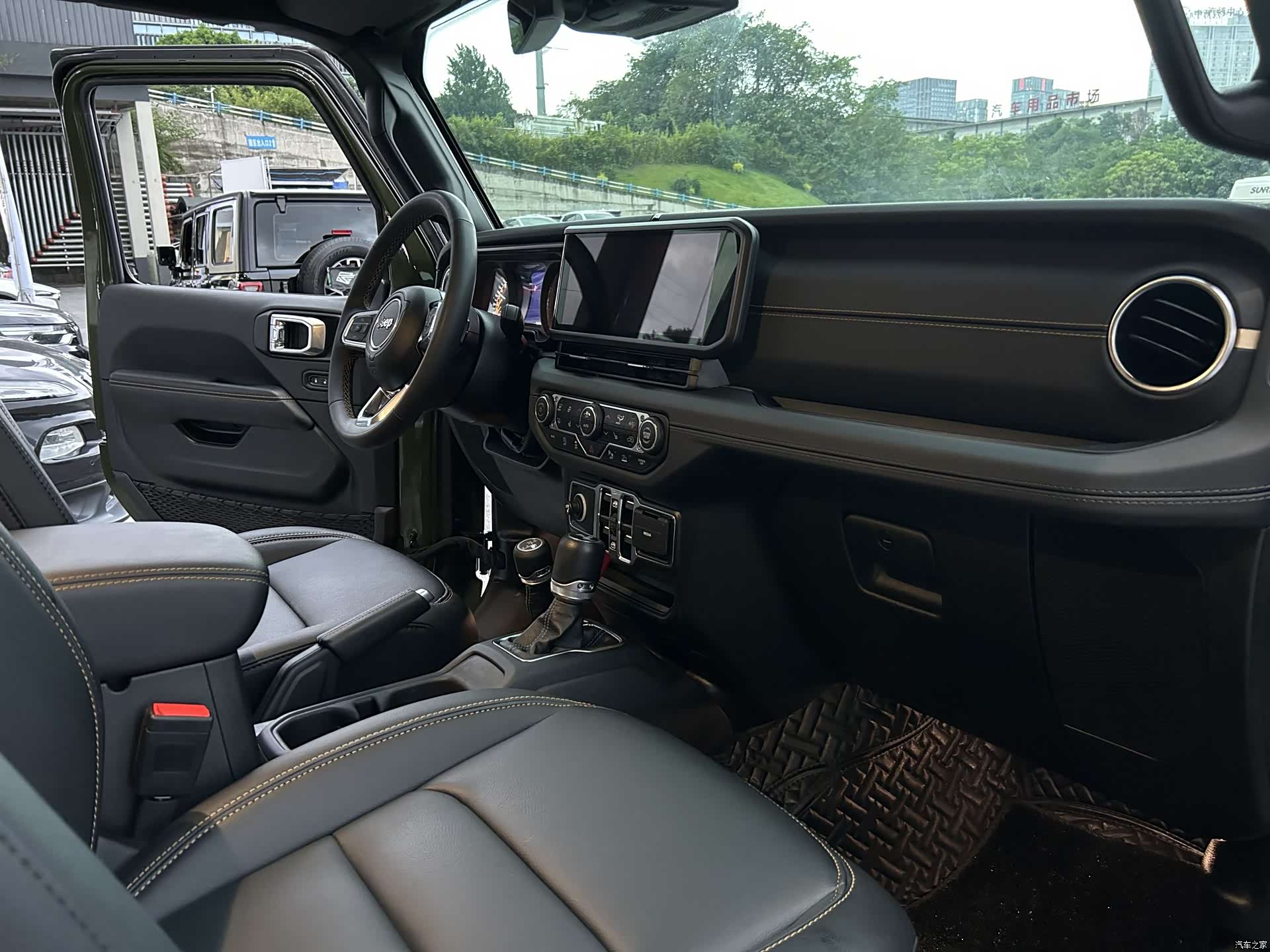 Jeep Wrangler, 2024 7