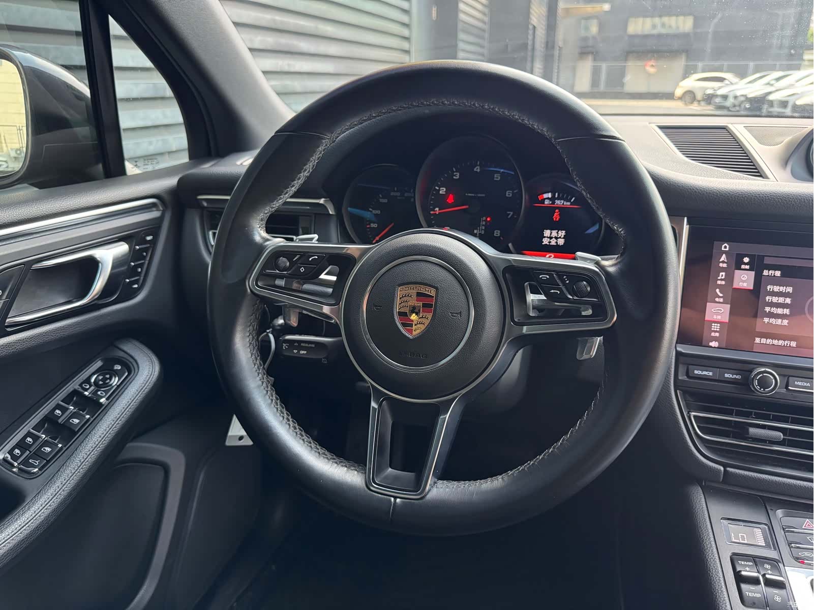 Porsche Macan, 2019 12