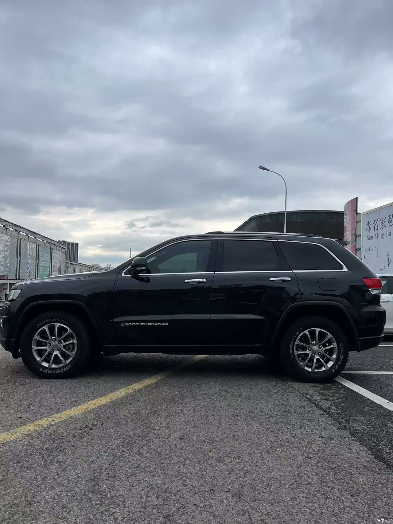 Jeep Grand Cherokee, 2016 все фото