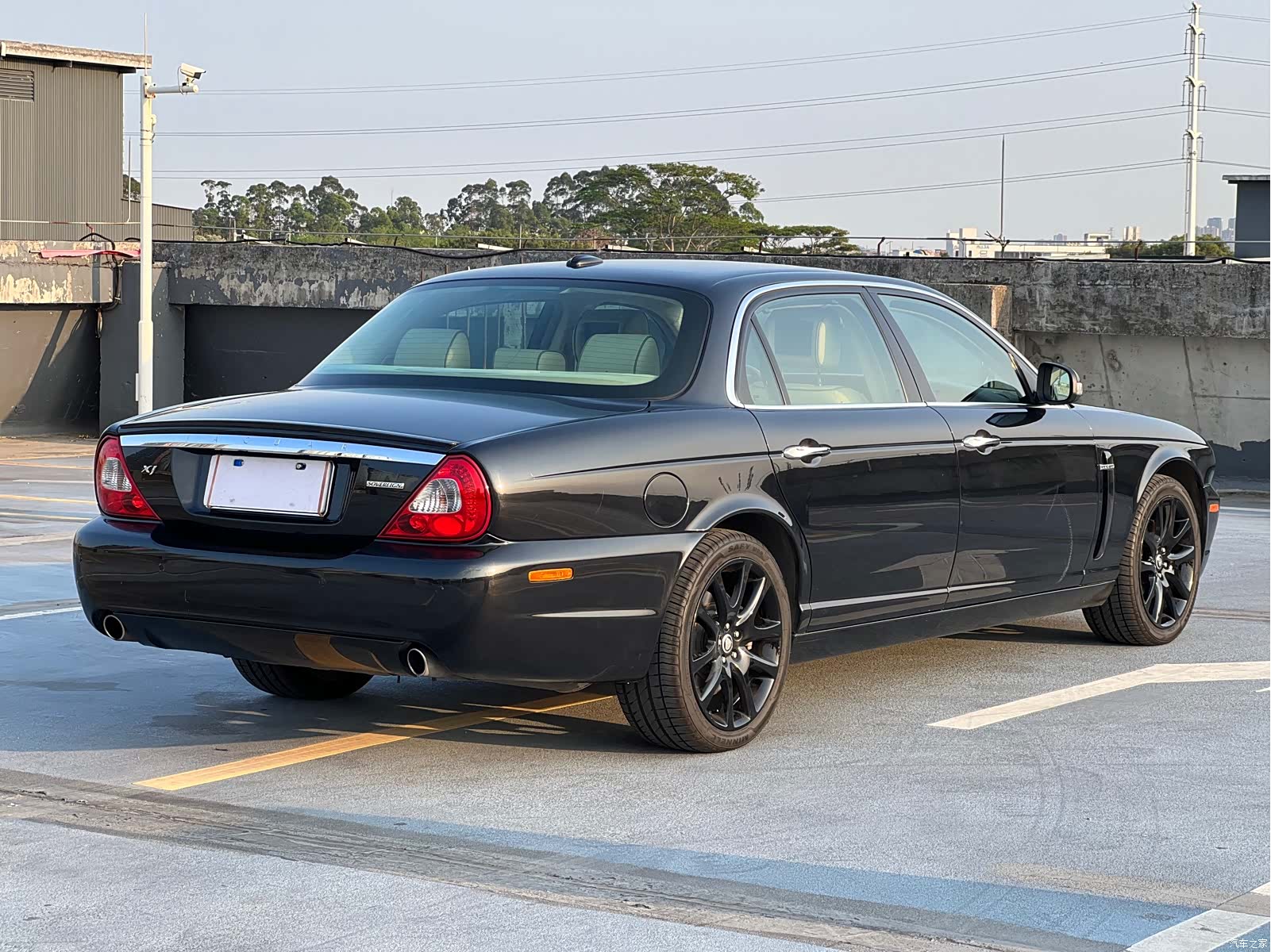 Jaguar XJ, 2009 4