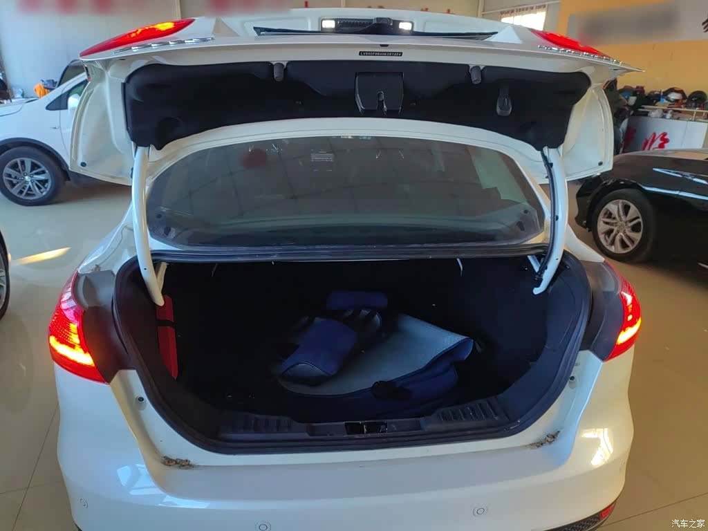 Ford Focus, 2017 15