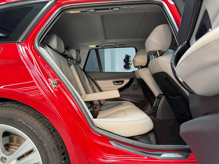 BMW 3 Series 2014, фото 5
