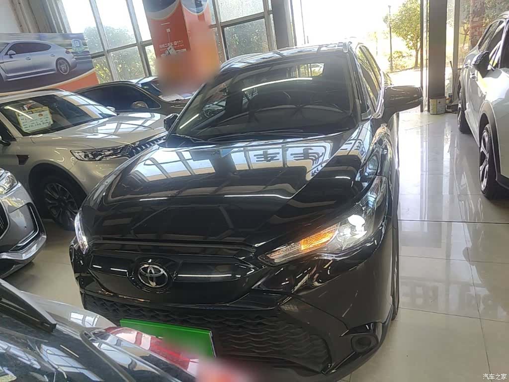 Toyota Frontlander, 2022 3