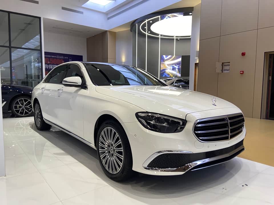 Mercedes-Benz E-class Mercedes-Benz E-class