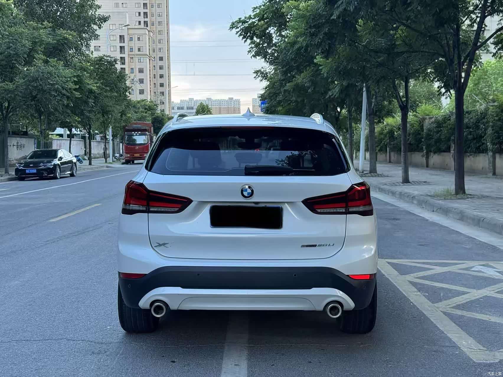 BMW X1, 2019 все фото