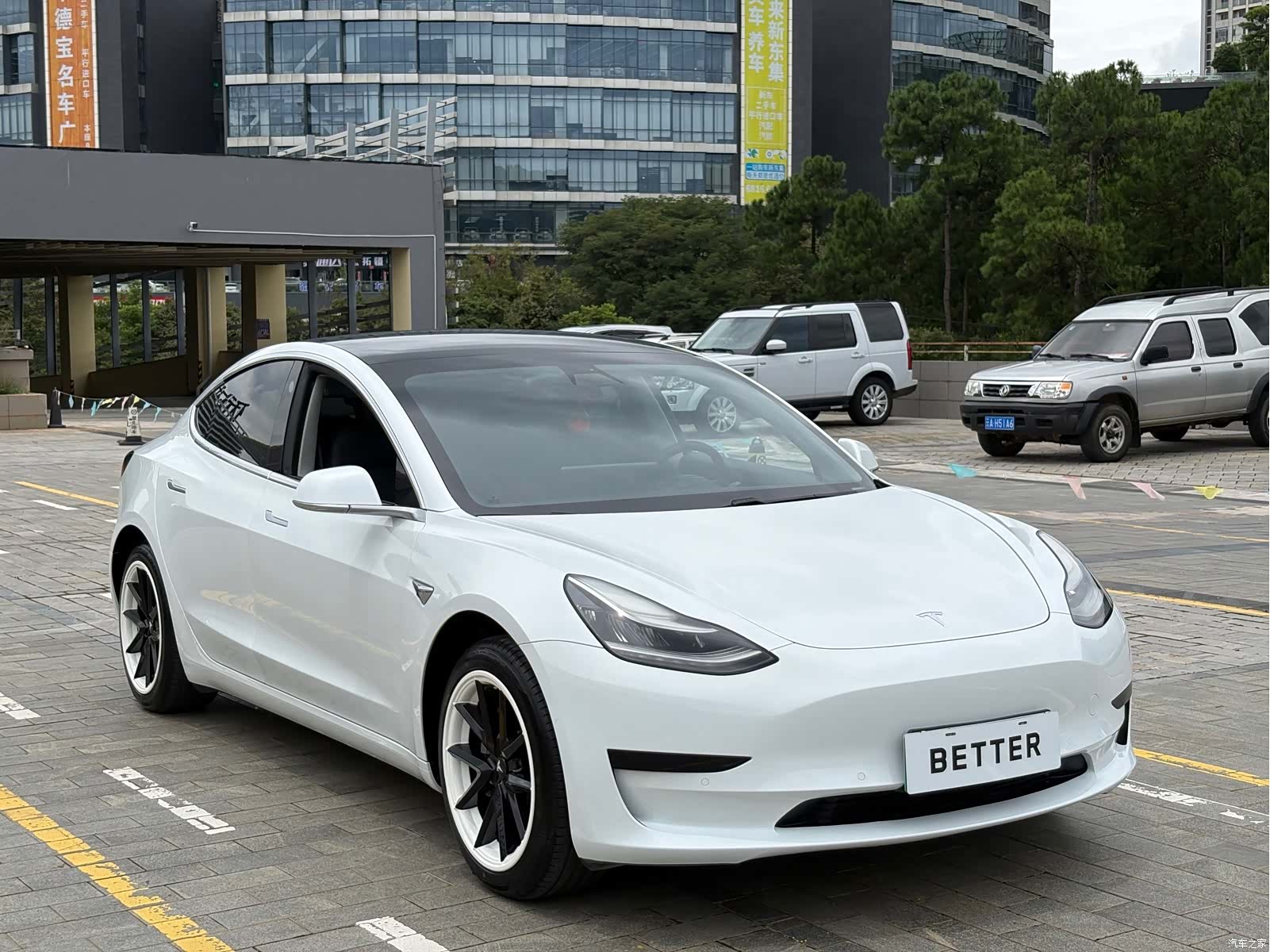 Tesla Model 3, 2020 4