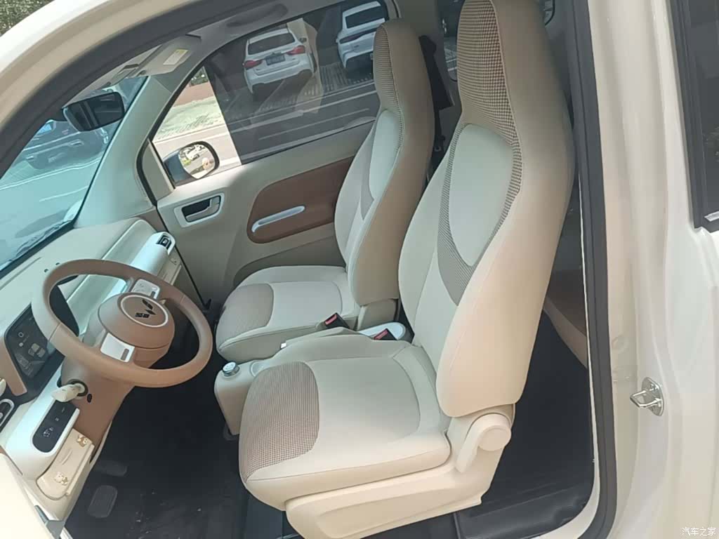 Wuling MINIEV, 2025 15