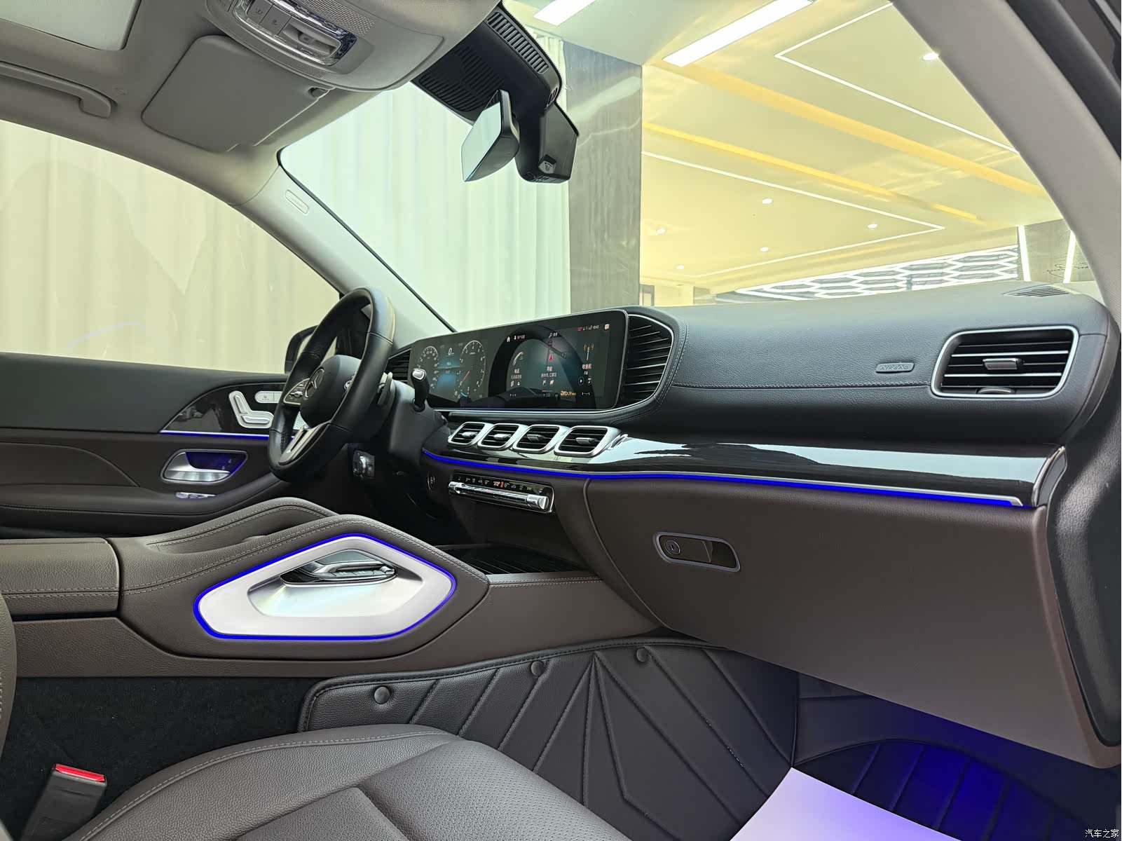 Mercedes-Benz GLE, 2023 9