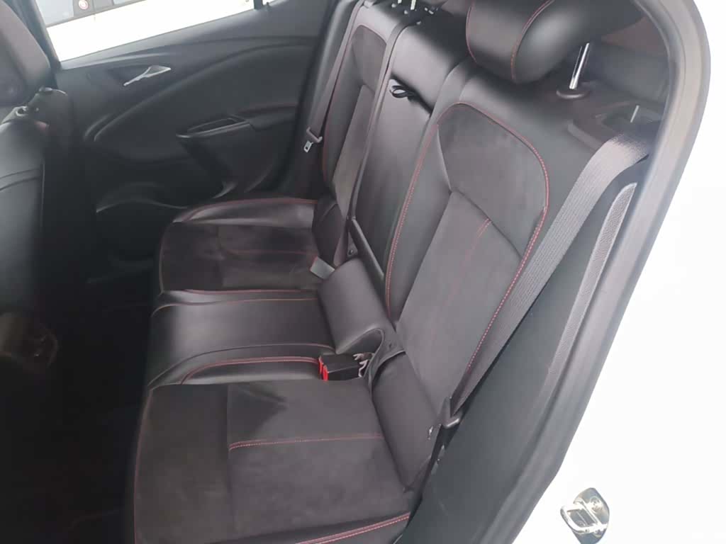 Buick Verano, 2019 17