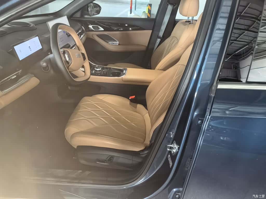 Geely A7, 2025 15