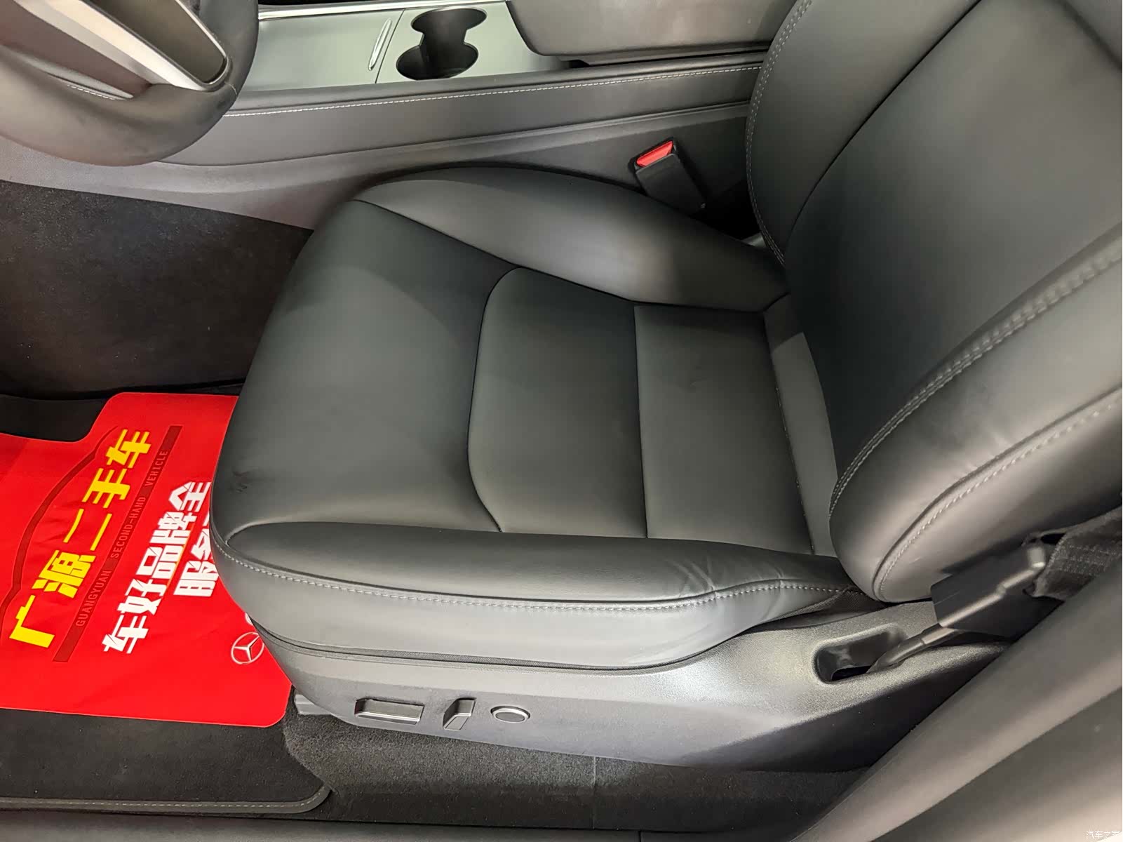 Tesla Model Y, 2025 12