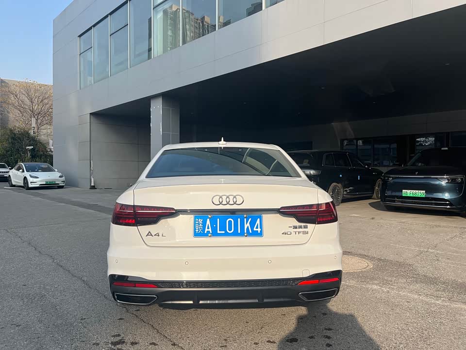 Audi A4L