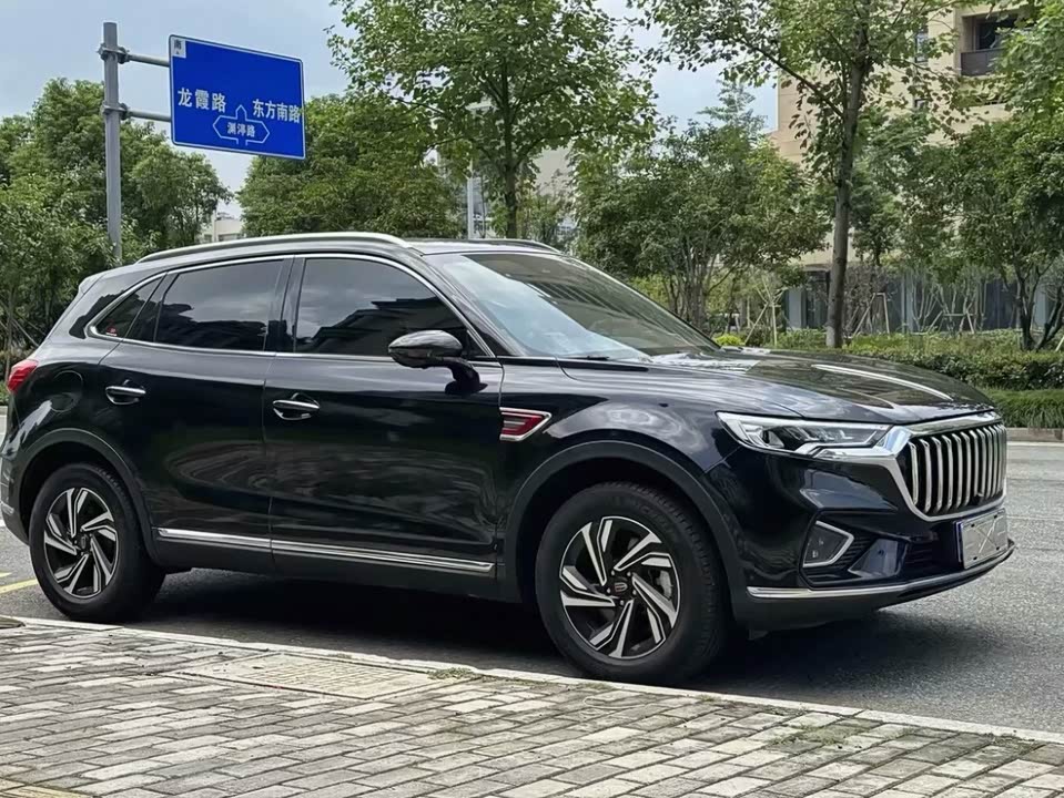 Hongqi HS5